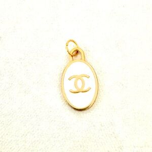 CHANEL Gold and White Pendant